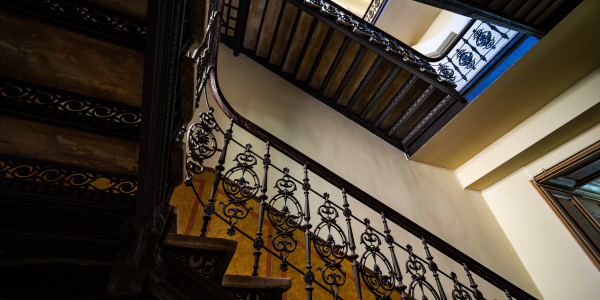 Rehabilitación y Restauración de Fachadas Barcelona · Restauración de Edificios Históricos / Emblemáticos